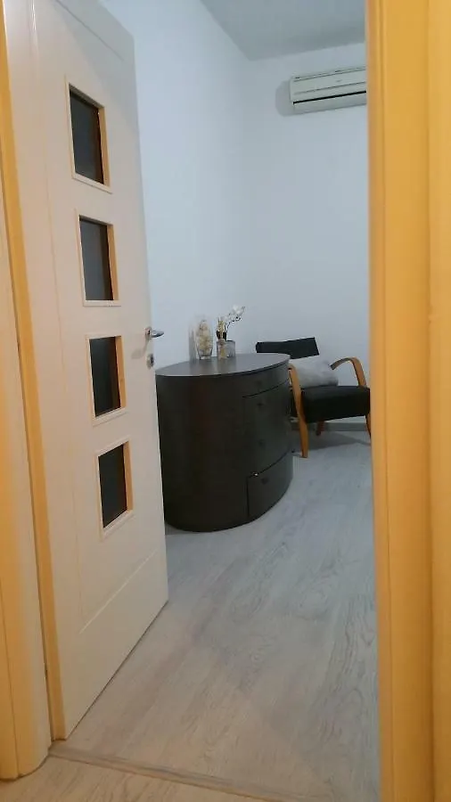 Apartment Galliera Street Bologna