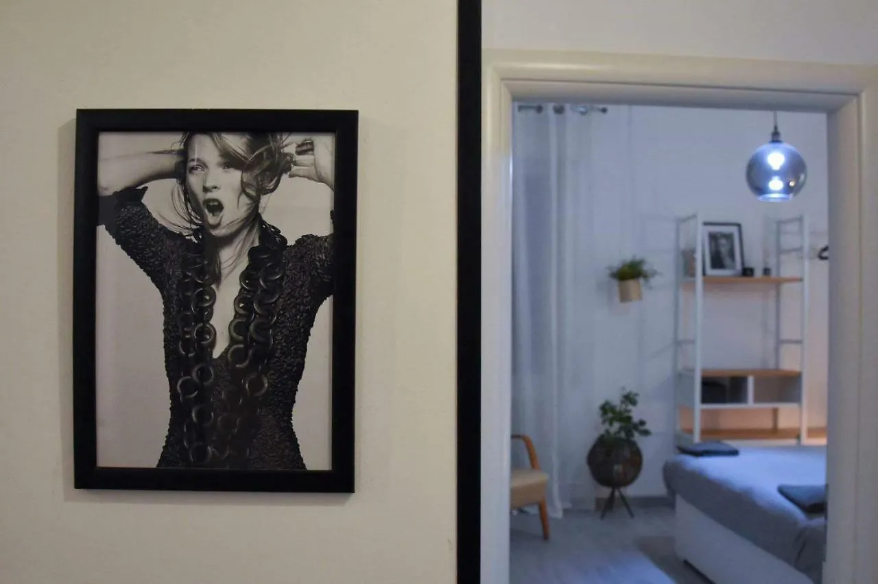 Galliera Street Bologna Apartment