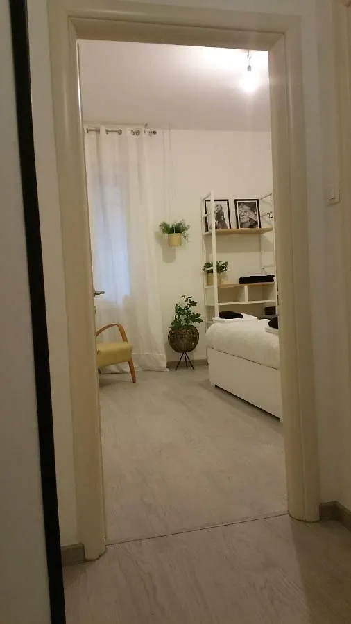 Apartment Galliera Street Bologna Italy