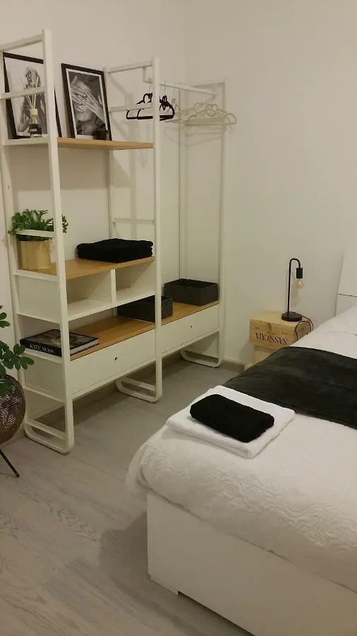 Apartment Galliera Street Bologna